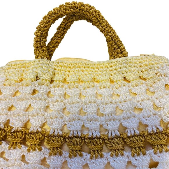 #4706 Hand made crochet one of a kind beige hand bag - Picture 7 of 9